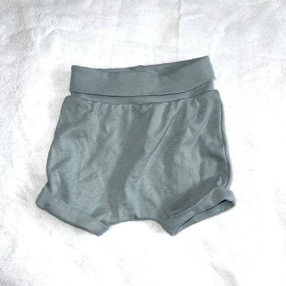 H&M baby sage
